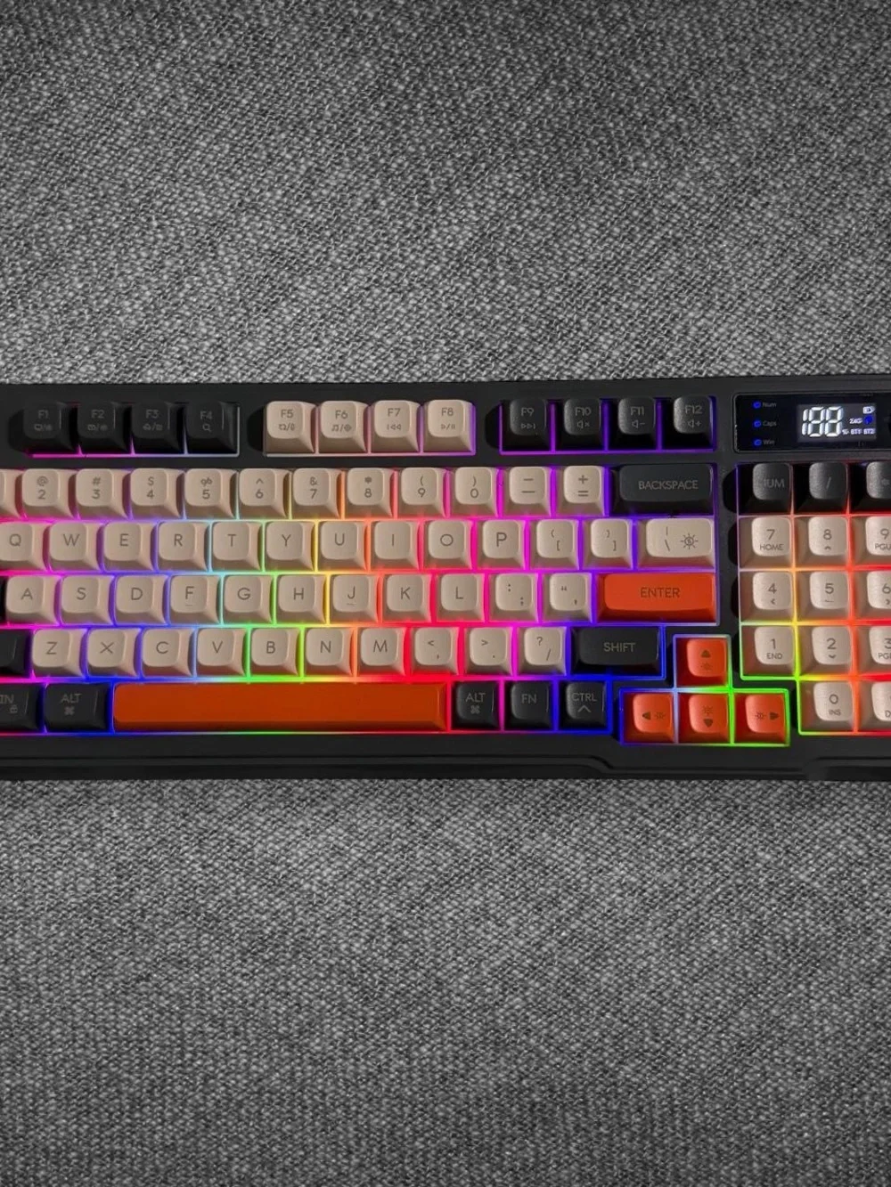 Freewolf M96 96-Key Wireless RGB Keyboard TFT Bluetooth 2.4G Type-C